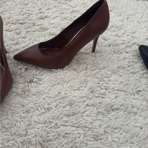 WHBM stiletto pump